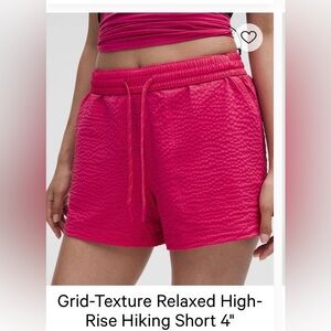 Women's Pink Textured Shorts